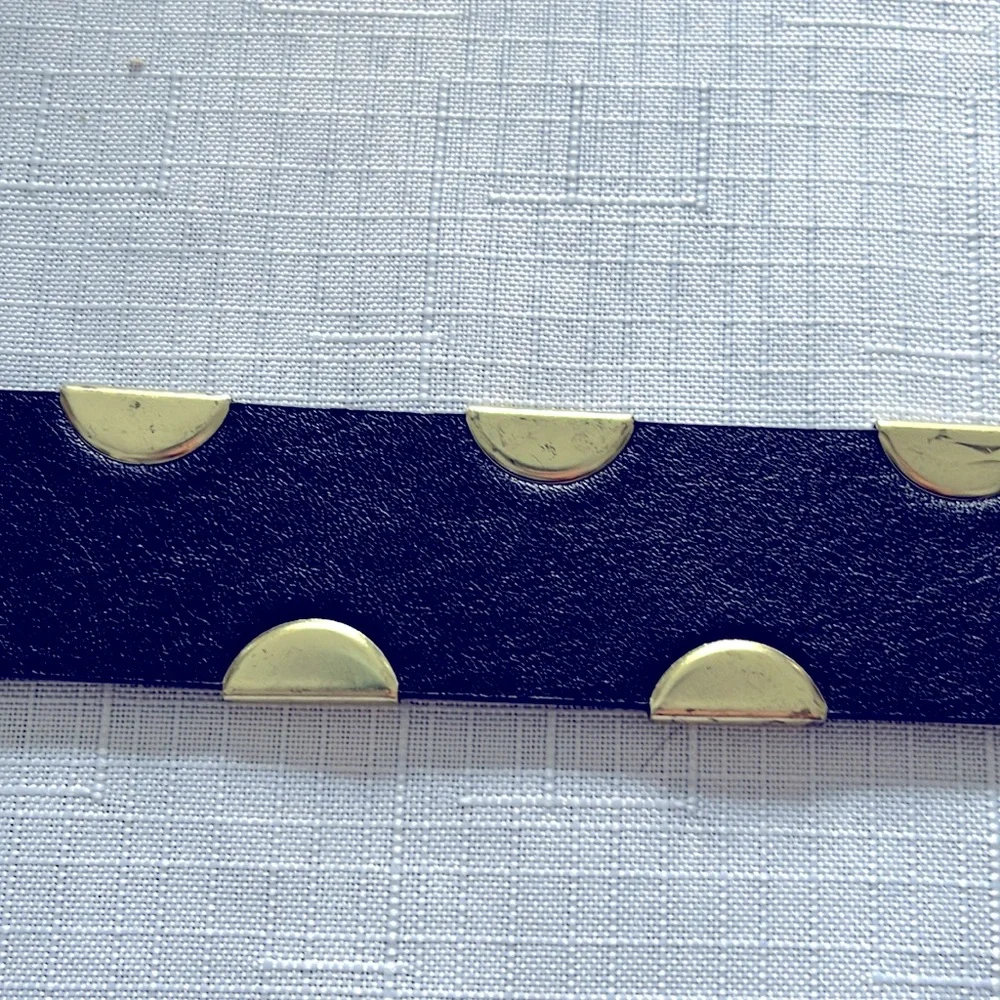 BLACK BELT WITH METALLIC GOLD STUDS